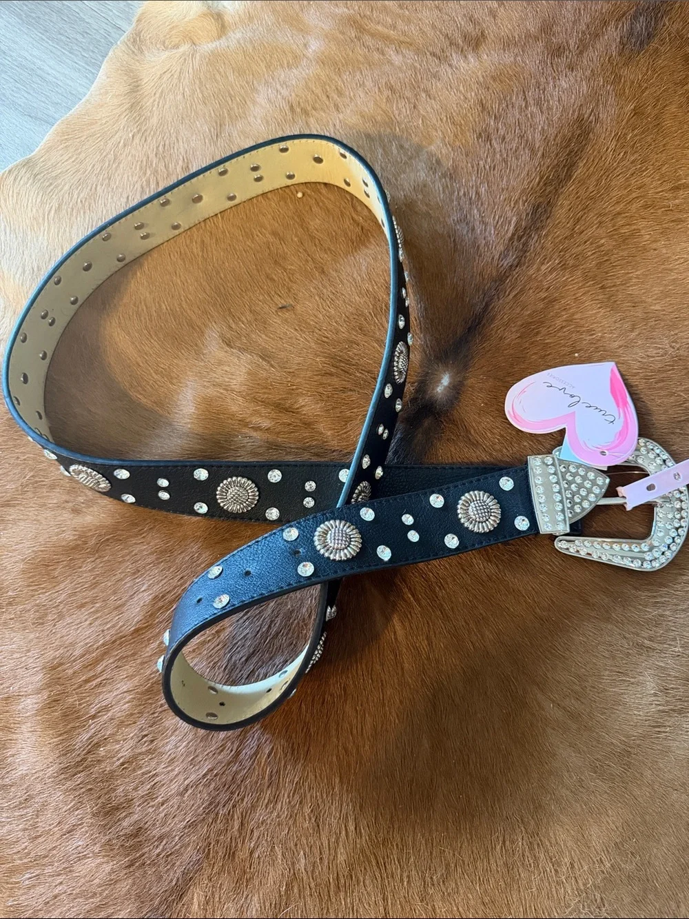 True Love Rhinestone & Concho Western Belt – New With Tags (Size XL)